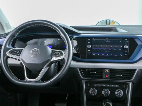 Used 2023 Volkswagen Taos SE FWD image 17