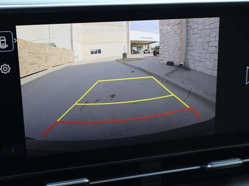Used 2026 Hyundai Kona SEL Sport FWD image 7