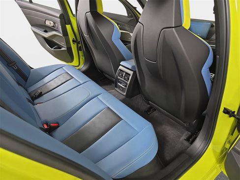 Used 2023 BMW M3 Competition w/ Executive Package image 12