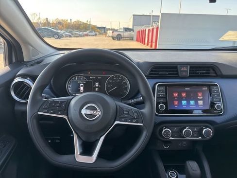 New 2025 Nissan Versa SV w/ Trunk Package FWD image 11