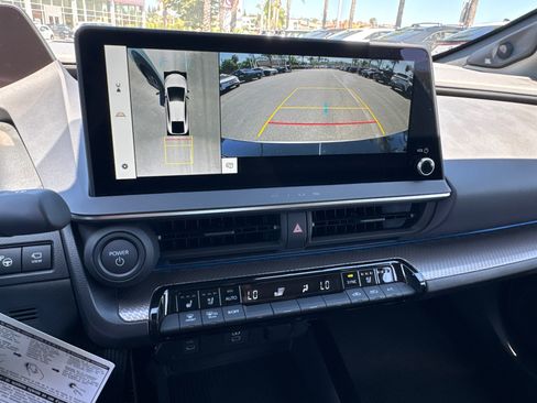 New 2027 Toyota Prius Limited FWD image 32