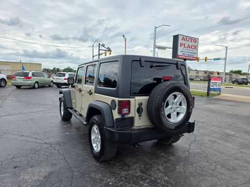Used 2016 Jeep Wrangler Unlimited Sport w/ Quick Order Package 24S AWD/4WD image 4