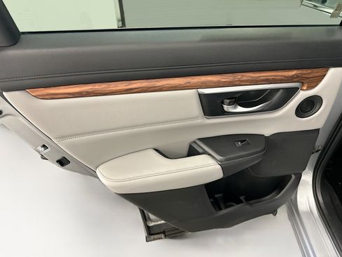 Used 2018 Honda CR-V EX-L image 27