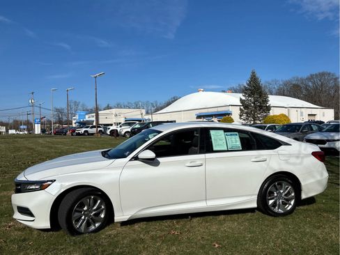 Used 2019 Honda Accord LX image 6