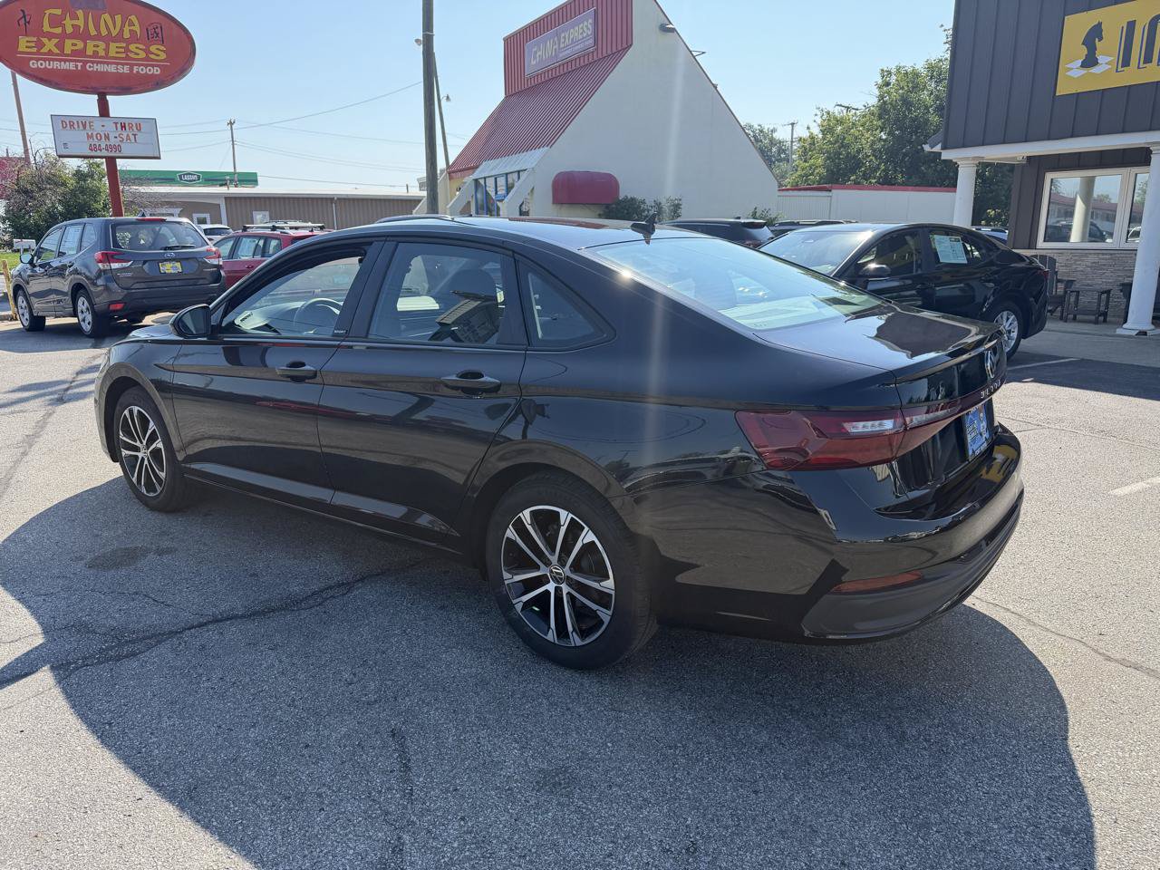 Used 2025 Volkswagen Jetta Sport FWD image 8