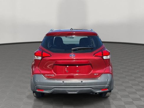 Used 2020 Nissan Kicks SV FWD image 12
