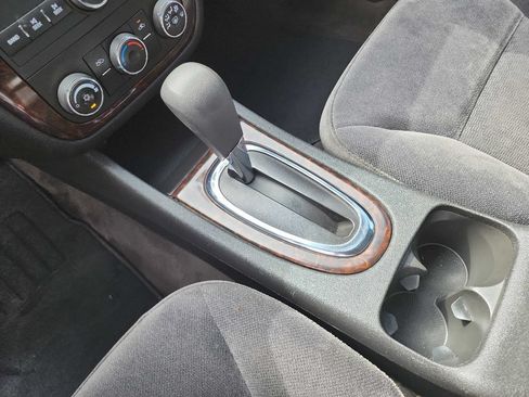 Used 2014 Chevrolet Impala Limited LS FWD image 17