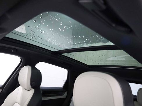Certified 2025 Porsche Cayenne E-Hybrid AWD/4WD image 20