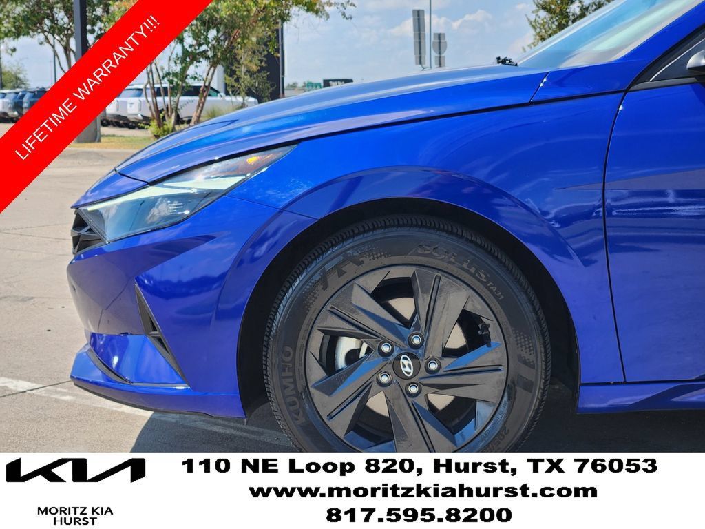 Used 2023 Hyundai Elantra Blue FWD image 13