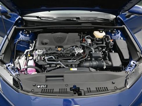 New 2026 Toyota Camry SE FWD image 17