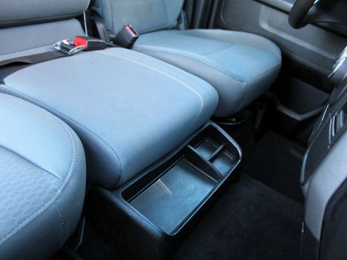 Used 2017 RAM 1500 Express RWD image 20