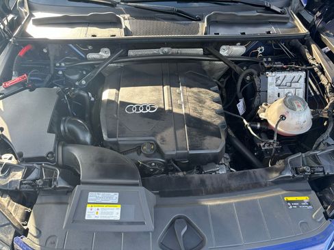 Used 2021 Audi Q5 2.0T Premium Plus w/ Premium Plus Package image 16