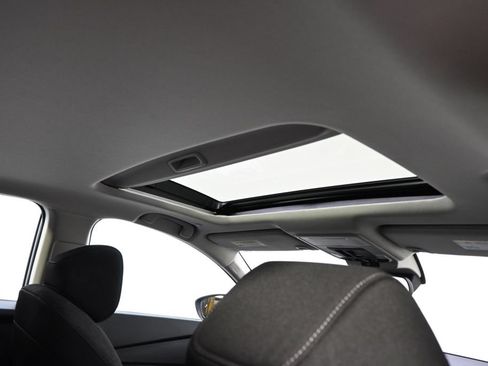 Used 2023 Honda Accord EX image 17