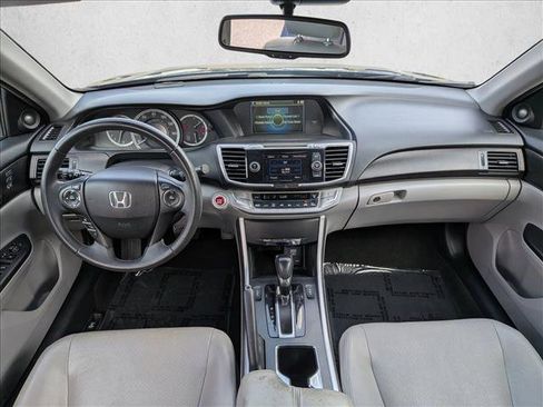 Used 2013 Honda Accord EX-L image 18