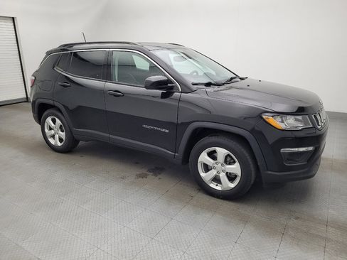 Used 2019 Jeep Compass Latitude image 11