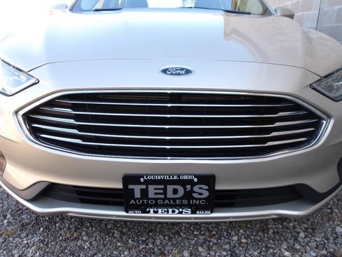 Used 2019 Ford Fusion SE image 37