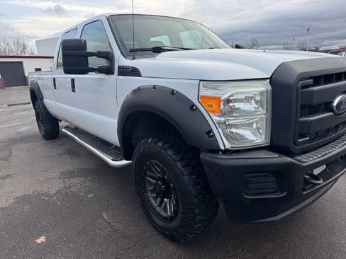 Used 2012 Ford F350 XL w/ Snow Plow Prep Pkg image 12