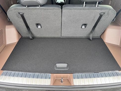 New 2026 Kia EV9 GT-Line image 12