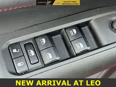 Used 2023 Jeep Compass Trailhawk w/ Trailhawk Convenience Group image 17