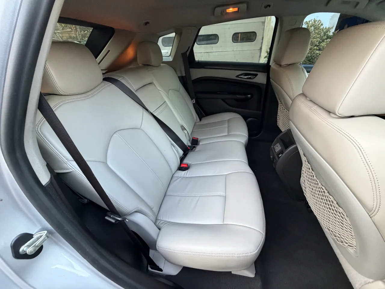 Used 2014 Cadillac SRX FWD image 30