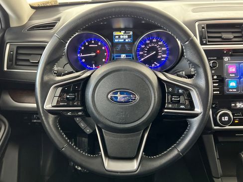 Used 2018 Subaru Outback 2.5i Limited image 16