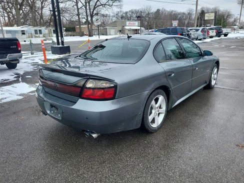 Used 2005 Pontiac Bonneville GXP image 3