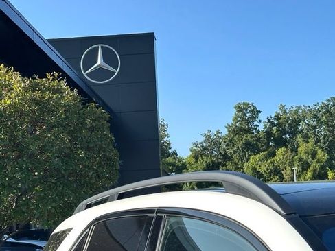 Certified 2024 Mercedes-Benz GLE 450e 4MATIC image 16