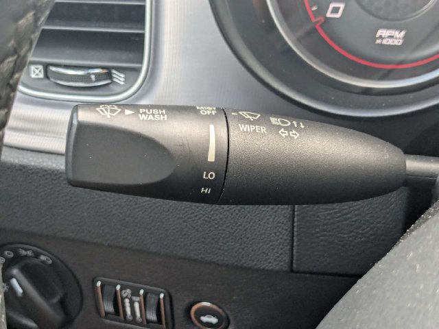 Used 2023 Dodge Charger SXT RWD image 25