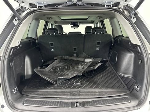 Used 2023 Jeep Grand Cherokee 30th Anniversary image 26