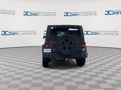 Used 2015 Jeep Wrangler Unlimited Sport w/ Quick Order Package 24S image 7