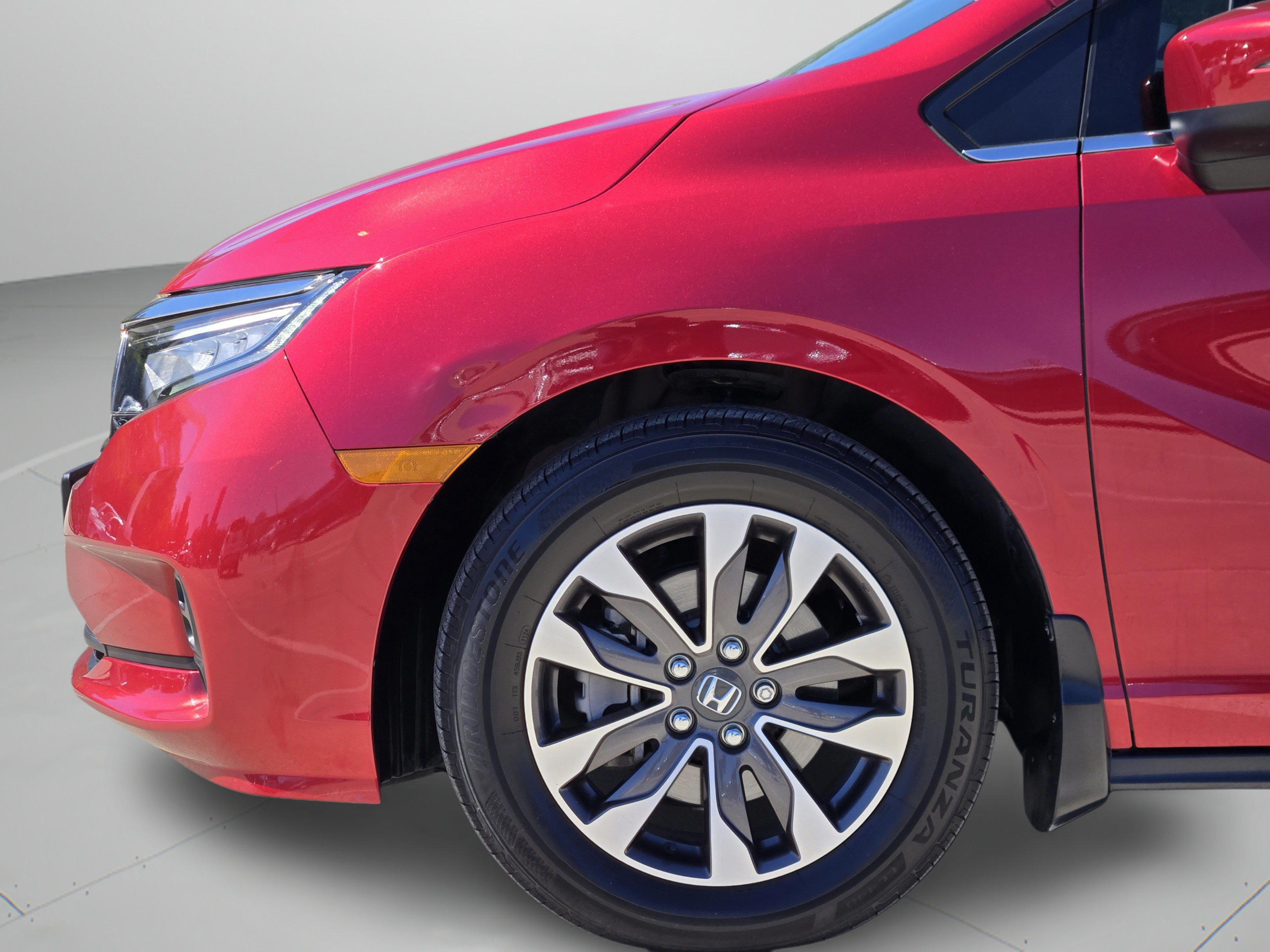 Used 2024 Honda Odyssey EX-L image 30