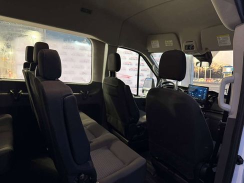 Used 2023 Ford Transit 350 XLT RWD image 33