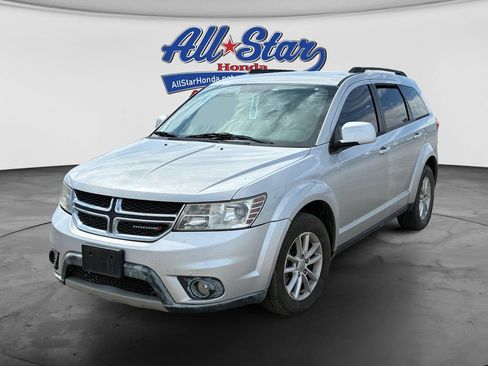 Used 2013 Dodge Journey SXT w/ Flexible Seating Group FWD image 1