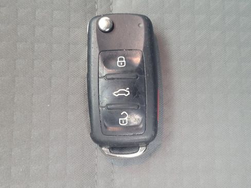 Used 2018 Volkswagen Jetta S FWD image 32