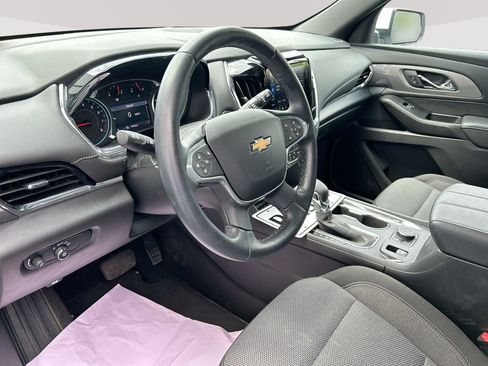 Used 2023 Chevrolet Traverse LT AWD/4WD image 14