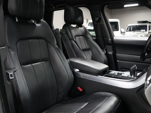 Used 2019 Land Rover Range Rover Sport Supercharged AWD/4WD image 39