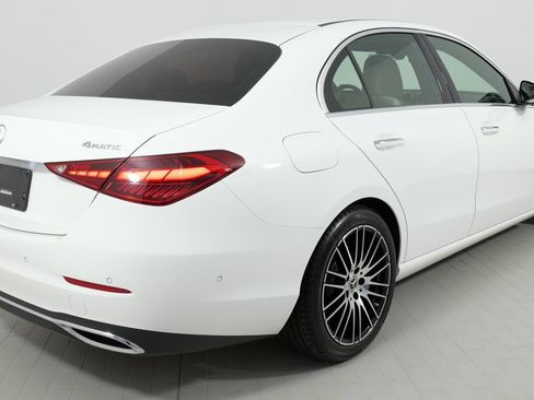 Used 2024 Mercedes-Benz C 300 4MATIC Sedan image 32