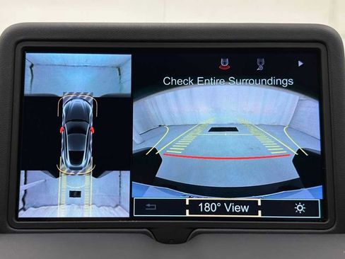 Used 2022 Aston Martin V8 Vantage image 27