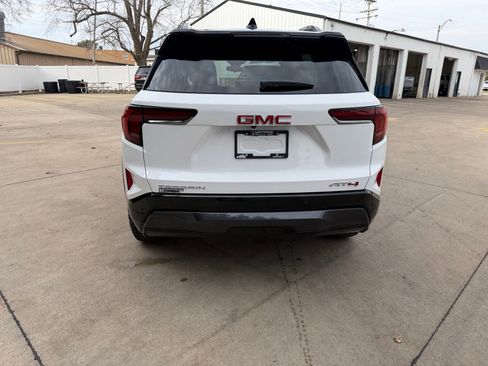 New 2026 GMC Terrain AT4 image 31