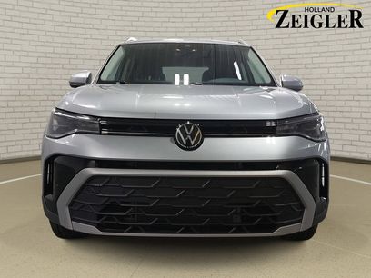 Used 2025 Volkswagen Taos SE