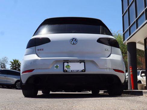 Used 2019 Volkswagen GTI SE w/ SE Experience Package image 12