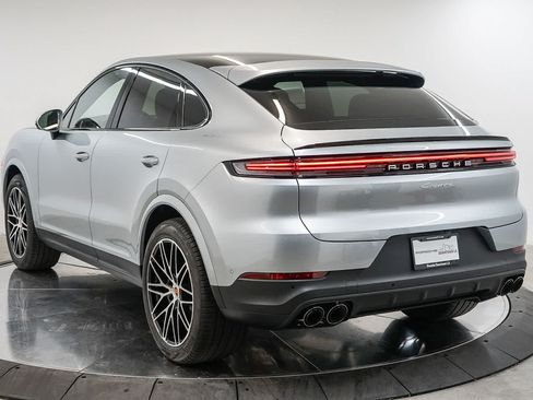 New 2026 Porsche Cayenne Coupe AWD/4WD image 3