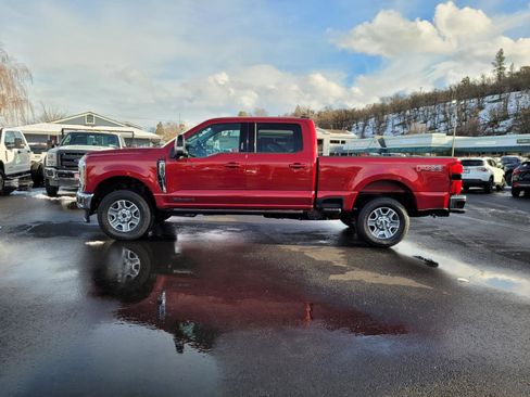 New 2026 Ford F250 Lariat w/ FX4 Off-Road Package image 8