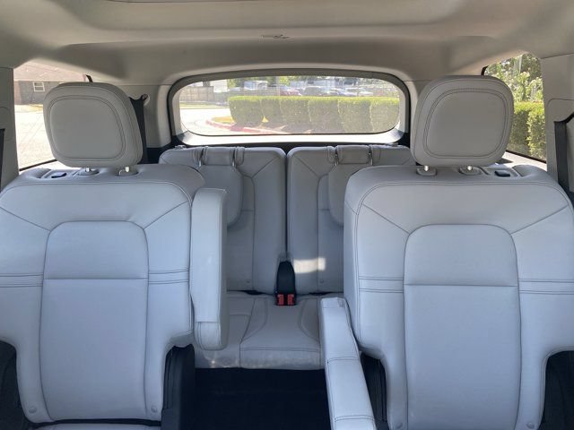 Used 2026 Lincoln Aviator AWD image 36