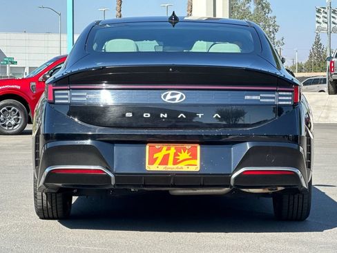 Used 2024 Hyundai Sonata SEL FWD image 4