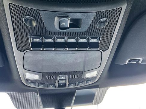 Used 2020 Ford F150 Raptor w/ Equipment Group 802A Luxury image 36