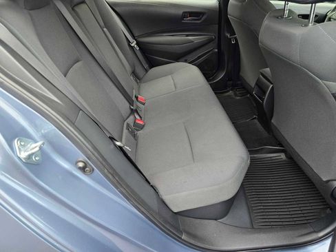 Used 2022 Toyota Corolla LE image 14