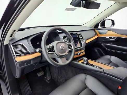 Certified 2023 Volvo XC90 B5 Plus w/ Protection Package Premier AWD/4WD image 16