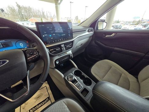 Used 2023 Ford Escape Active w/ Tech Pack #2 image 19