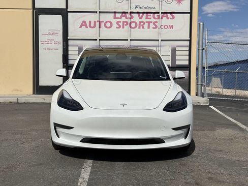 Used 2023 Tesla Model 3 Standard Range RWD image 3